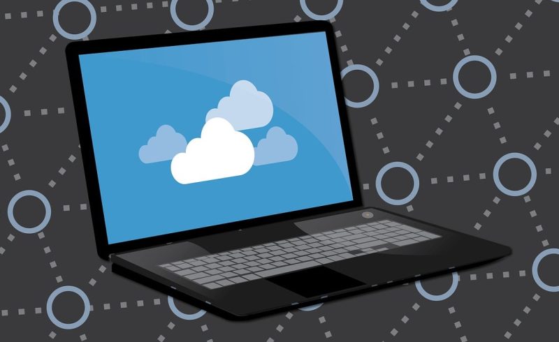 Free cloud computer backup illustration